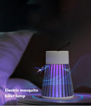 Lâmpada Mata-Mosquitos Elétrica 2 em 1 com Luz LED e Conexão USB – Armadilha para Insetos (Vespas, Mosquitos, Borrachudos) – Ideal para Quartos e Acampamentos