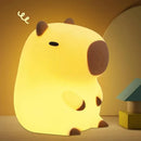 Luminária Noturna Fofa de Capivara – Estilo Cartoon em Silicone, Criativa para Mesa de Cabeceira, Decoração de Quarto e Presente de Aniversário ou Natal