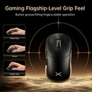 Mouse Gamer Sem Fio Delux M400, 24.000 DPI, Taxa de Polling de 1 kHz, Sensor PAW3311, Conexão Tri-modo, Bateria Recarregável de 500 mAh, Compatível com Todos os Tamanhos de Mão (PC Gamer)